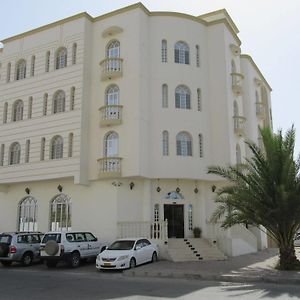 Al Ferdous Hotel Apartments